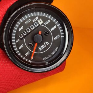 Meter simple black