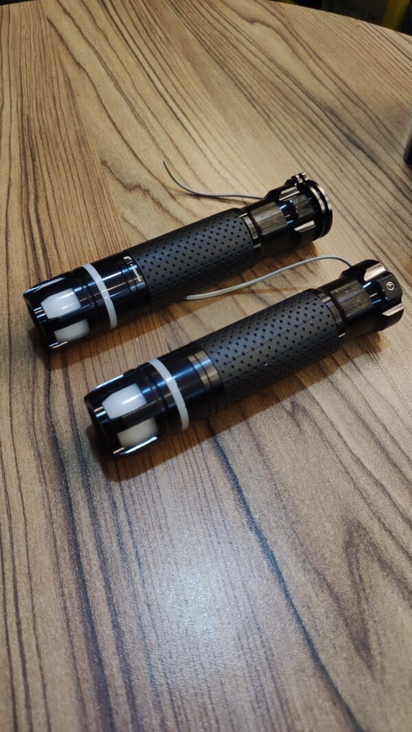 Grip set with Lights - Image 2
